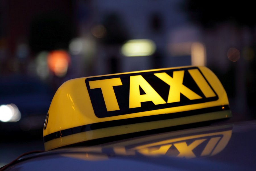 Калининградские таксисты наживаются на пассажирах во время пробок