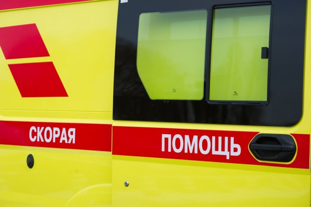 На проспекте Победы в Калининграде автомобиль сбил десятилетнего ребёнка на переходе