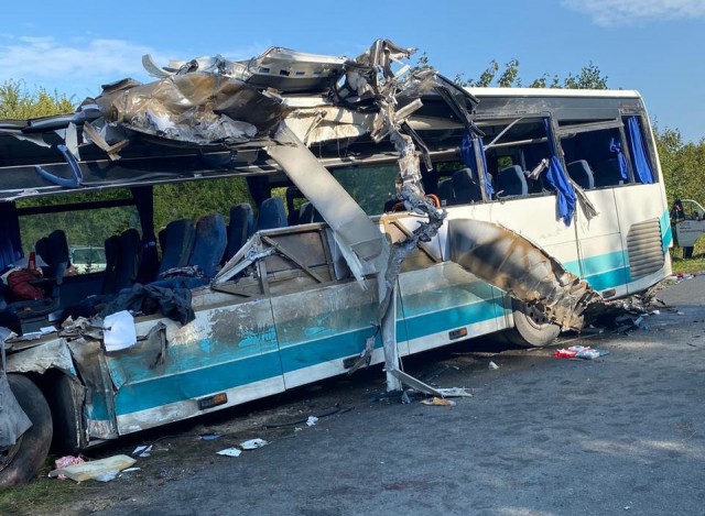 Водителя автобуса отправили в колонию-поселение за ДТП с шестью погибшими под Янтарным