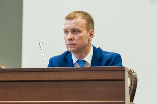 Доход начальника областного УМВД увеличился на 590 тысяч рублей, его супруги — на 3,2 млн