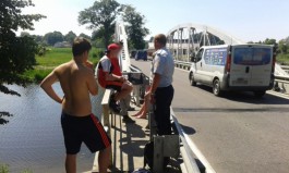 На трассе Калининград — Мамоново дети прыгали в реку с пятиметрового моста