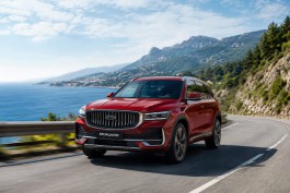 Объём импорта легковых авто в РФ продолжает увеличиваться