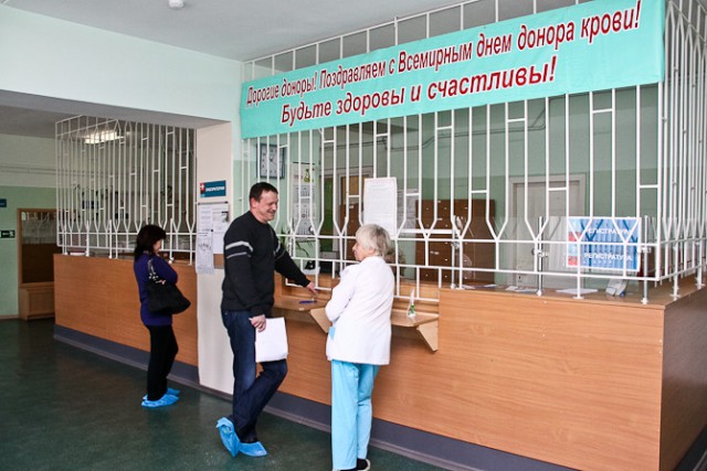 За шесть месяцев доноры в Калининградской области сдали 4,7 тысячи литров крови