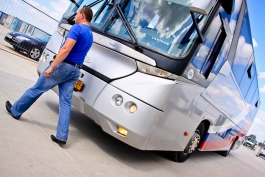 Власти Калининграда запретят пригородным автобусам заезжать на все остановки города 