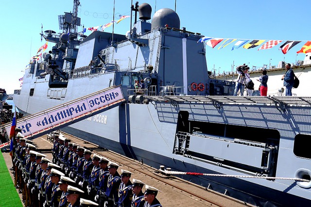 В Калининграде возбудили уголовное дело из-за повреждения корабля «Адмирал Эссен» (видео)