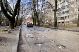 В мэрии заявили, что десятки улиц Калининграда после зимы находятся в аварийном состоянии