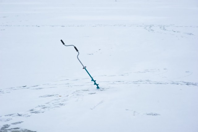 В Калининграде рыбак провалился под лёд