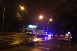 Очевидцы: В Калининграде автомобиль ГИБДД во время погони врезался в столб