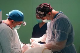 Калининградские онкологи удалили большую опухоль почки у 72-летнего мужчины